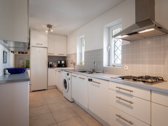 4 Soveroms Villa i Nueva Andalucía