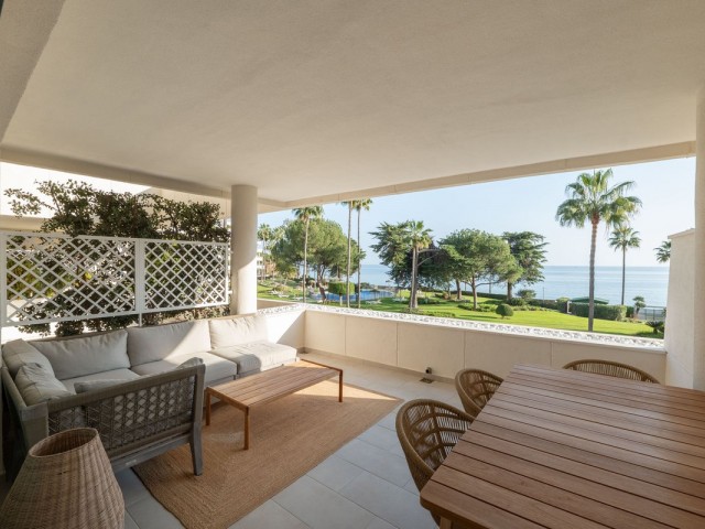 2 Soveroms Leilighet i Estepona