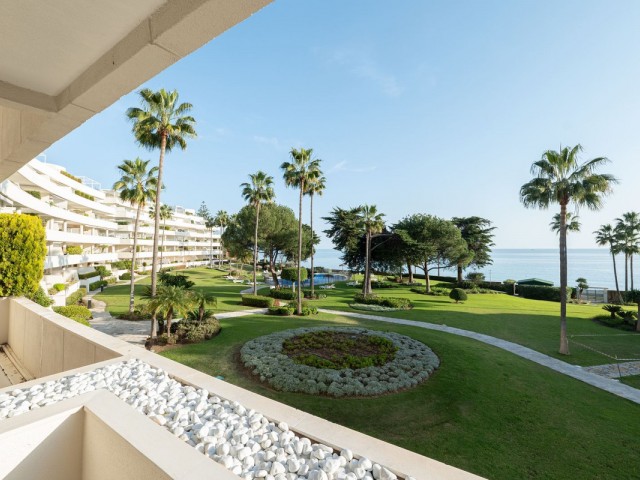 2 Soveroms Leilighet i Estepona
