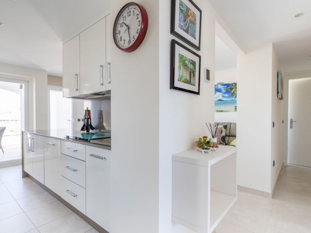 2 Bedrooms Apartment in Estepona
