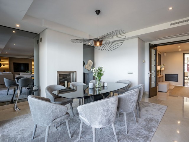 3 Bedrooms Apartment in Puerto Banús