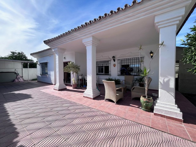 3 Soveroms Villa i San Pedro de Alcántara