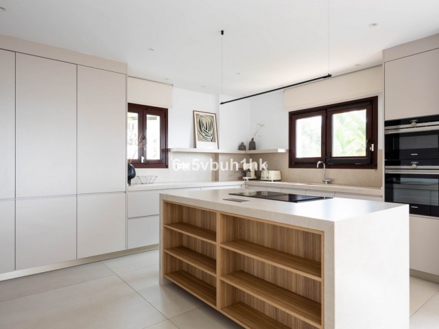 6 Sovrums Villa i Marbella