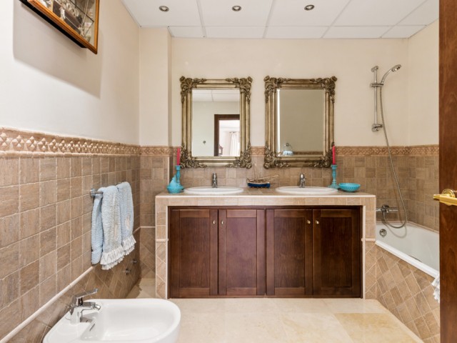 5 Soveroms Villa i Atalaya