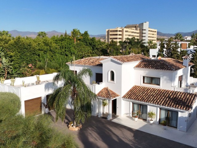 5 Soveroms Villa i Atalaya