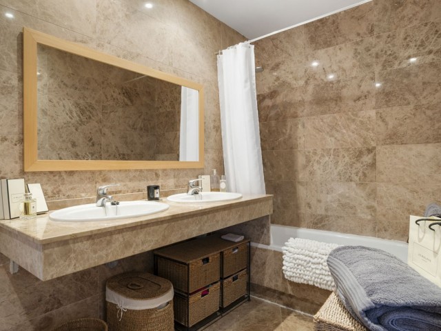 3 Bedrooms Apartment in San Pedro de Alcántara