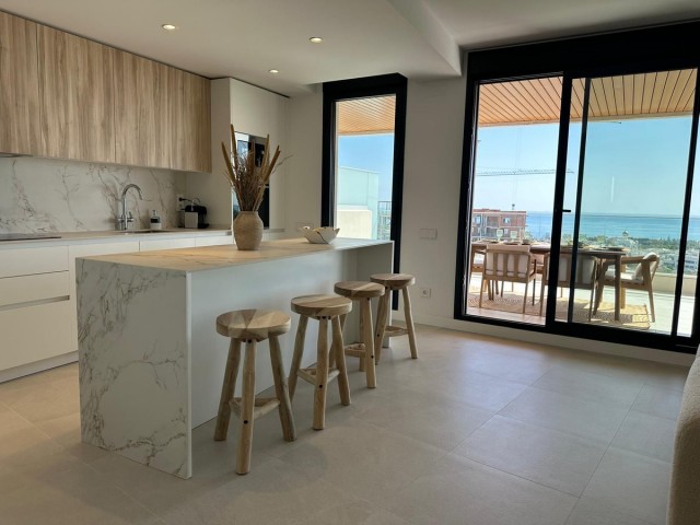 3 Bedrooms Apartment in Selwo