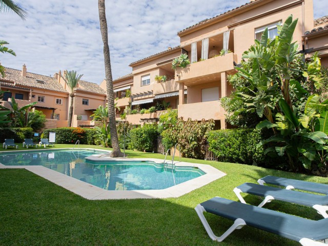 2 Bedrooms Apartment in The Golden Mile