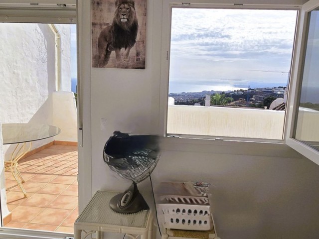 2 Bedrooms Townhouse in Marbella