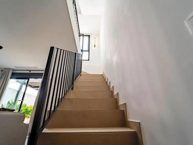 Maison mitoyenne avec 3 Chambres  à Cancelada