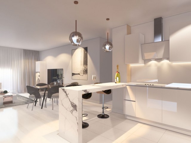 4 Bedrooms Apartment in Teatinos