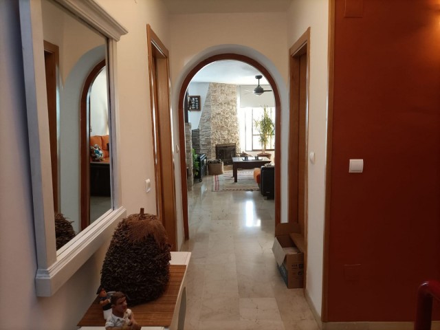 4 Makuuhuoneen Rivitalo Estepona