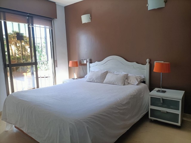 4 Makuuhuoneen Rivitalo Estepona