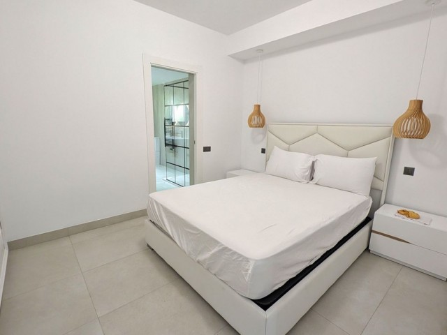 4 Bedrooms Apartment in Puerto Banús