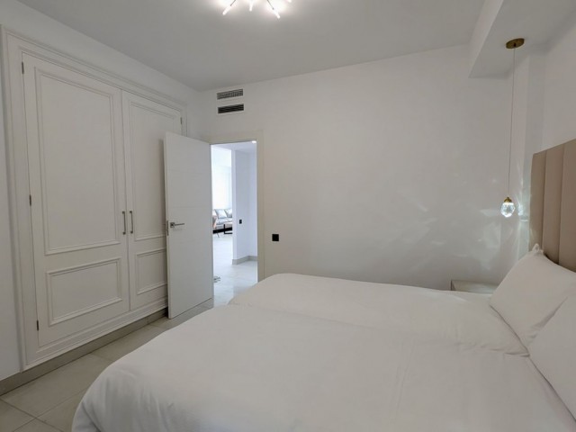 4 Bedrooms Apartment in Puerto Banús