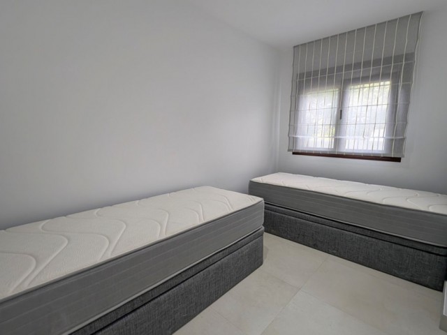 4 Bedrooms Apartment in Puerto Banús