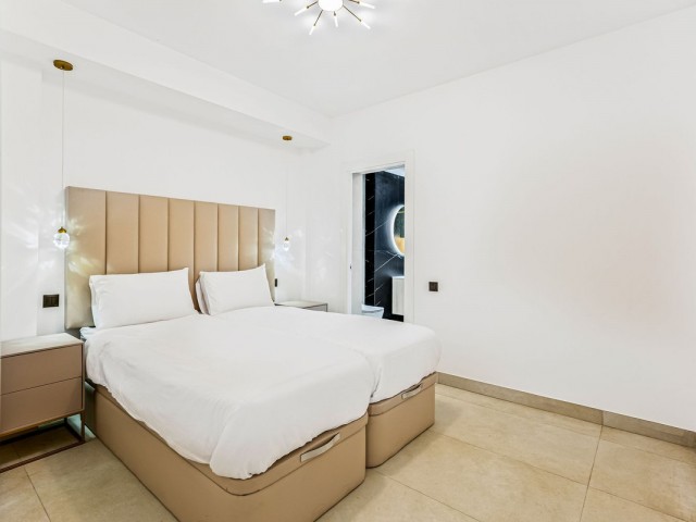 4 Bedrooms Apartment in Puerto Banús