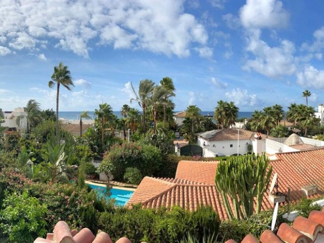 Villa con 3 Dormitorios  en Costabella