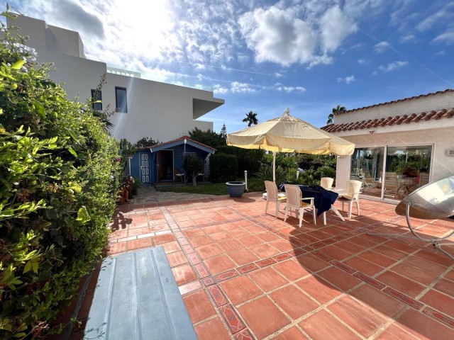 Villa con 3 Dormitorios  en Costabella