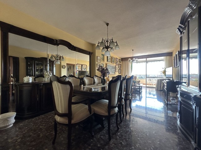 4 Bedrooms Apartment in Málaga Centro