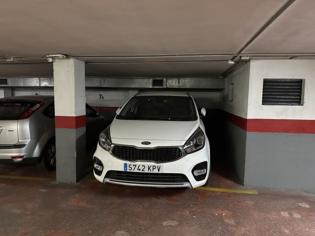 4 Bedrooms Apartment in Málaga Centro