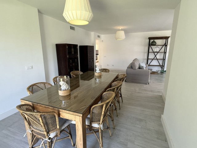 2 Bedrooms Apartment in Guadalmina Alta
