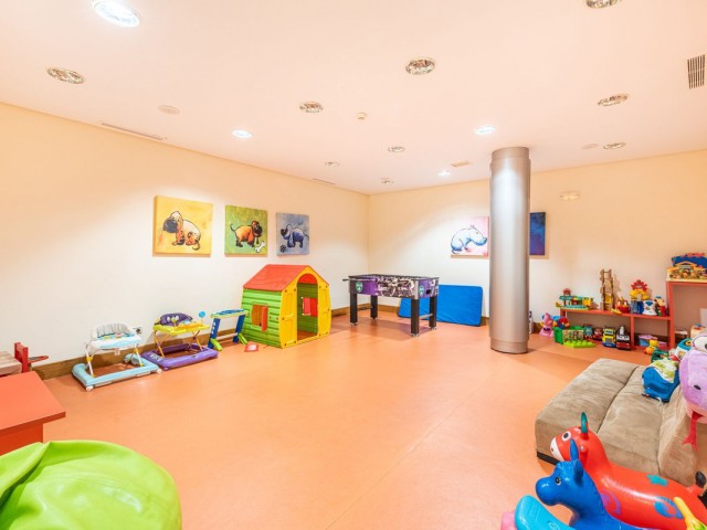 Penthouse i Altos de los Monteros