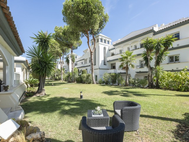 3 Bedrooms Apartment in Estepona