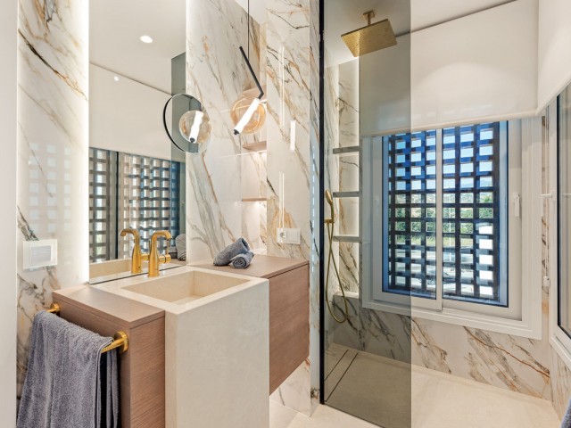 3 Soveroms Leilighet i Estepona
