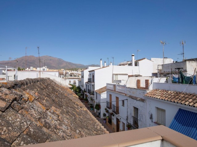 4 Schlafzimmer Villa in Estepona