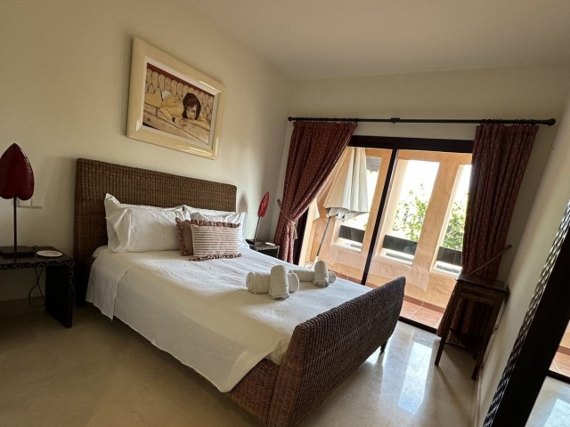 2 Bedrooms Apartment in San Pedro de Alcántara