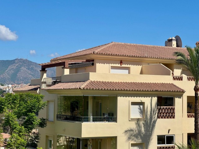 Ático con 3 Dormitorios  en La Cala Hills