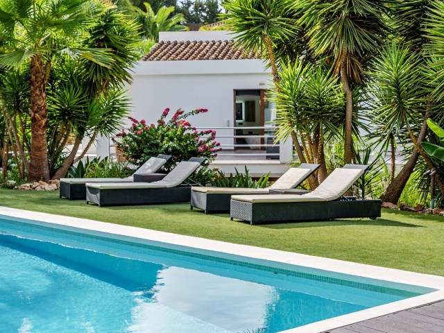 5 Makuuhuoneen Huvila Marbella