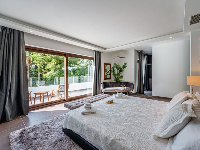 5 Makuuhuoneen Huvila Marbella