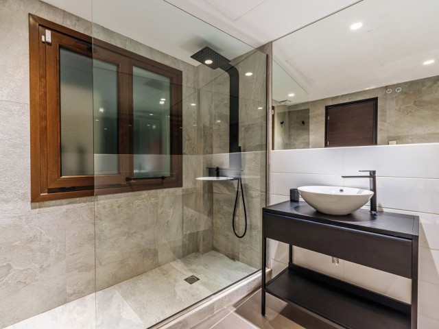 Villa avec 5 Chambres  à El Rosario