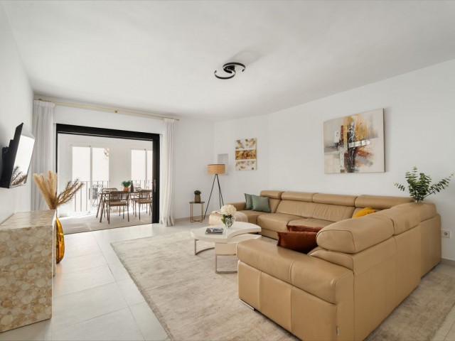 3 Bedrooms Apartment in Puerto Banús