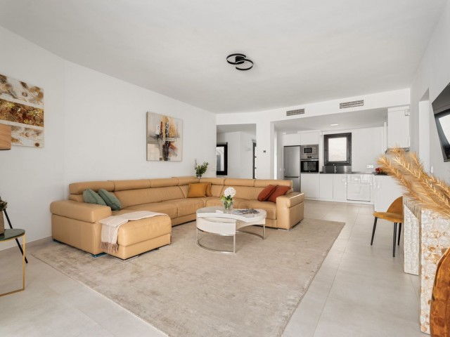 3 Bedrooms Apartment in Puerto Banús