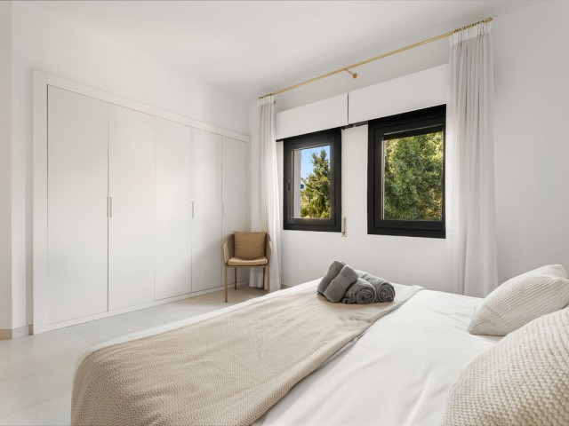 3 Bedrooms Apartment in Puerto Banús