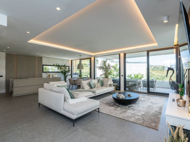 Villa con 4 Dormitorios  en La Cala Golf