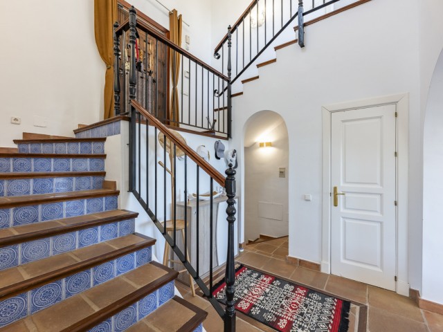 4 Bedrooms Townhouse in Benahavís