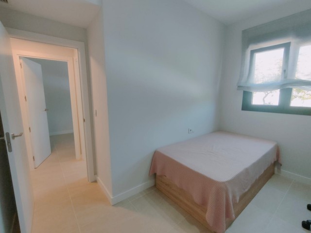 Apartamento con 3 Dormitorios  en New Golden Mile
