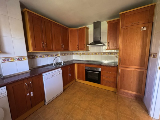 2 Slaapkamer Appartement in Las Brisas