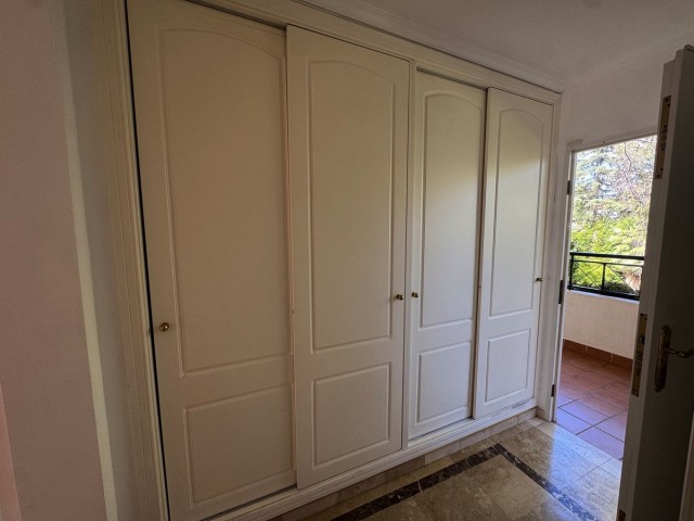 2 Slaapkamer Appartement in Las Brisas