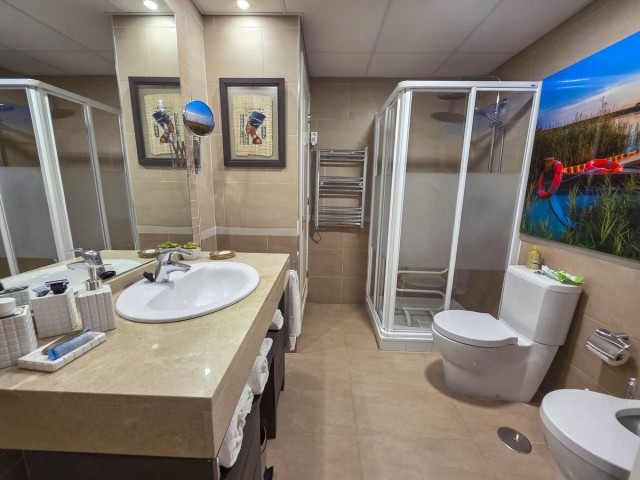 3 Makuuhuoneen Huoneisto La Duquesa