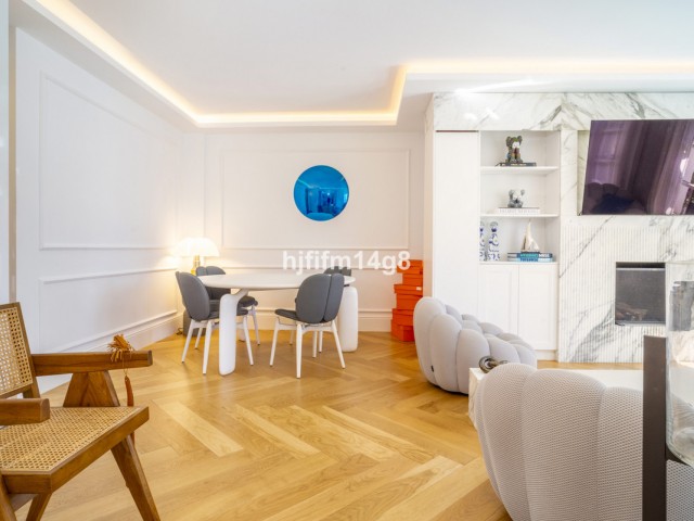 3 Bedrooms Apartment in Nueva Andalucía
