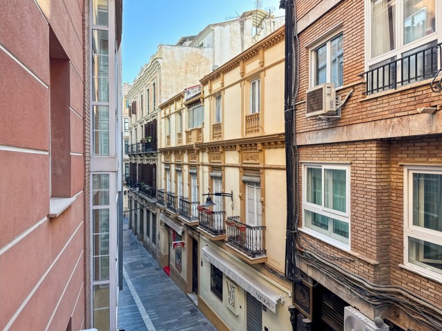 Apartamento con 2 Dormitorios  en Centro Histórico