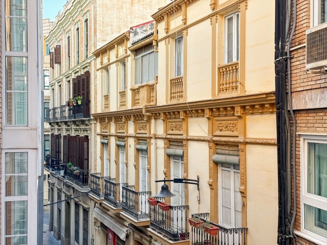 Apartamento con 2 Dormitorios  en Centro Histórico