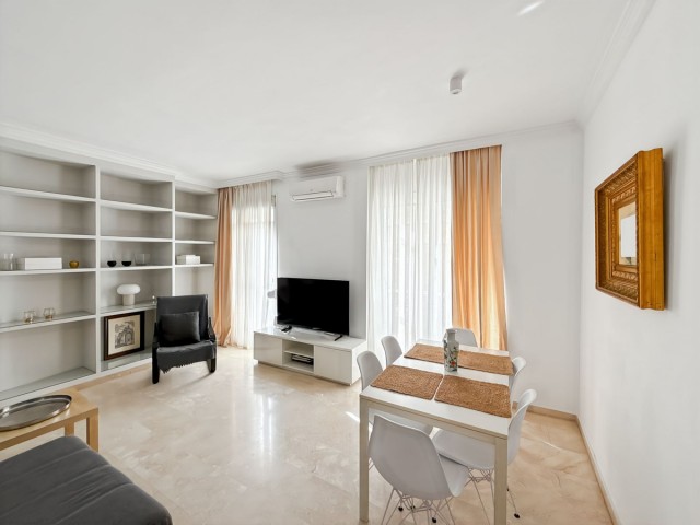 Apartamento con 2 Dormitorios  en Centro Histórico