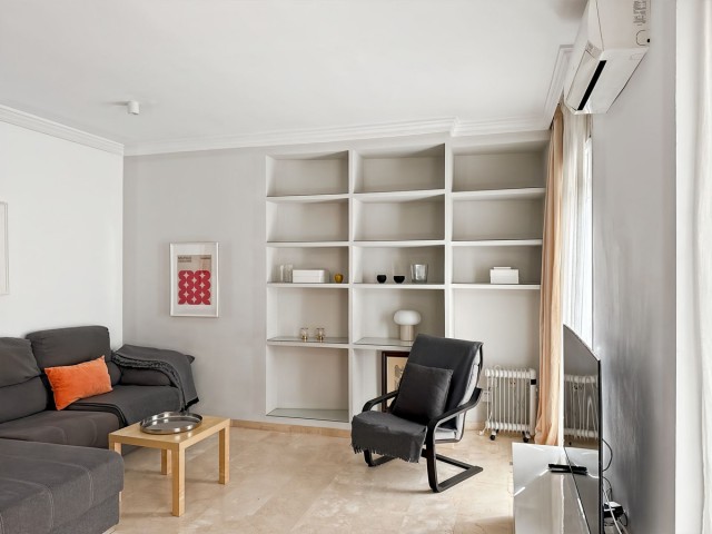 Apartamento con 2 Dormitorios  en Centro Histórico