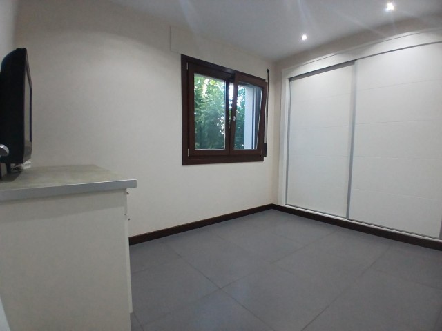 Villa con 4 Dormitorios  en Los Pacos